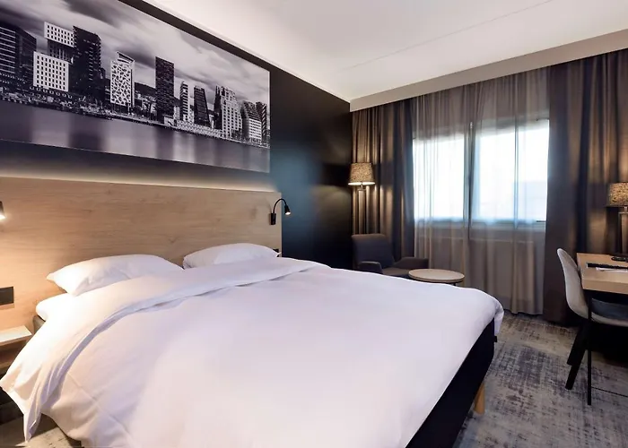 Park Inn By Radisson Oslo Airport Hotel West Garder